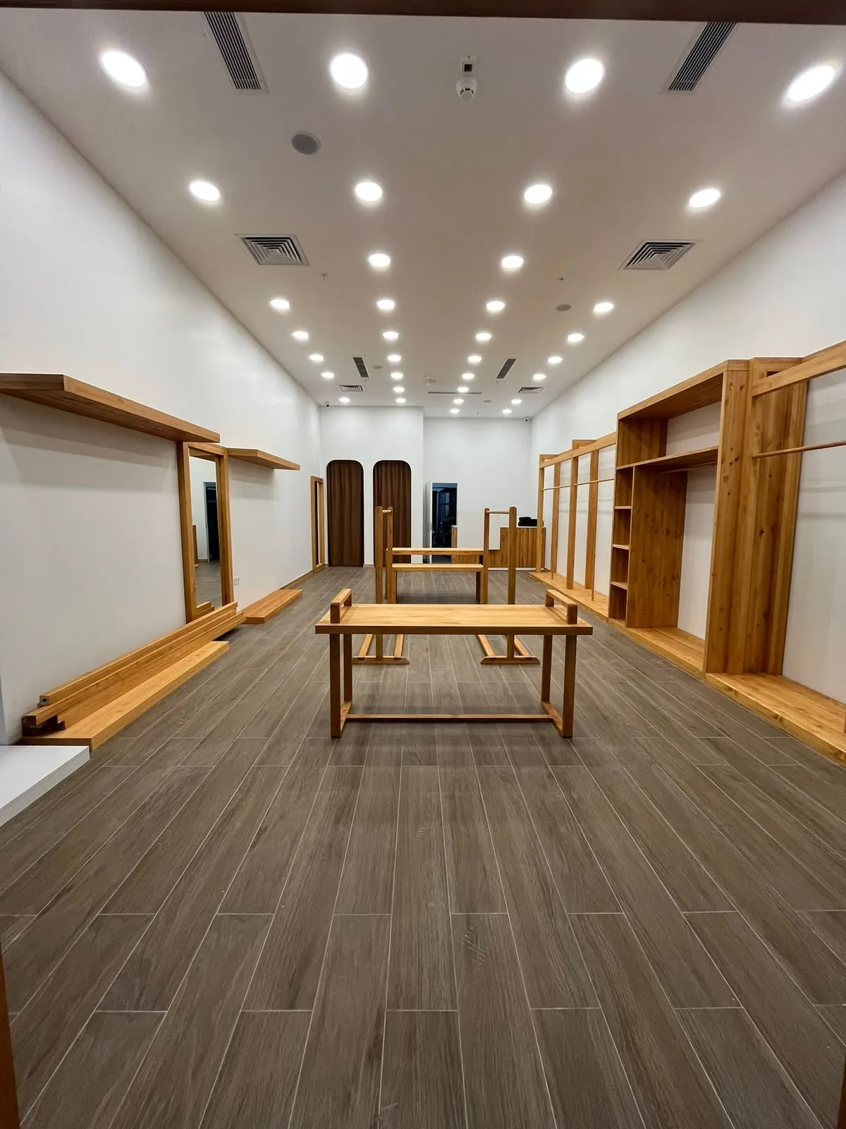 Ceylan Otantik mağazası iç mekanı